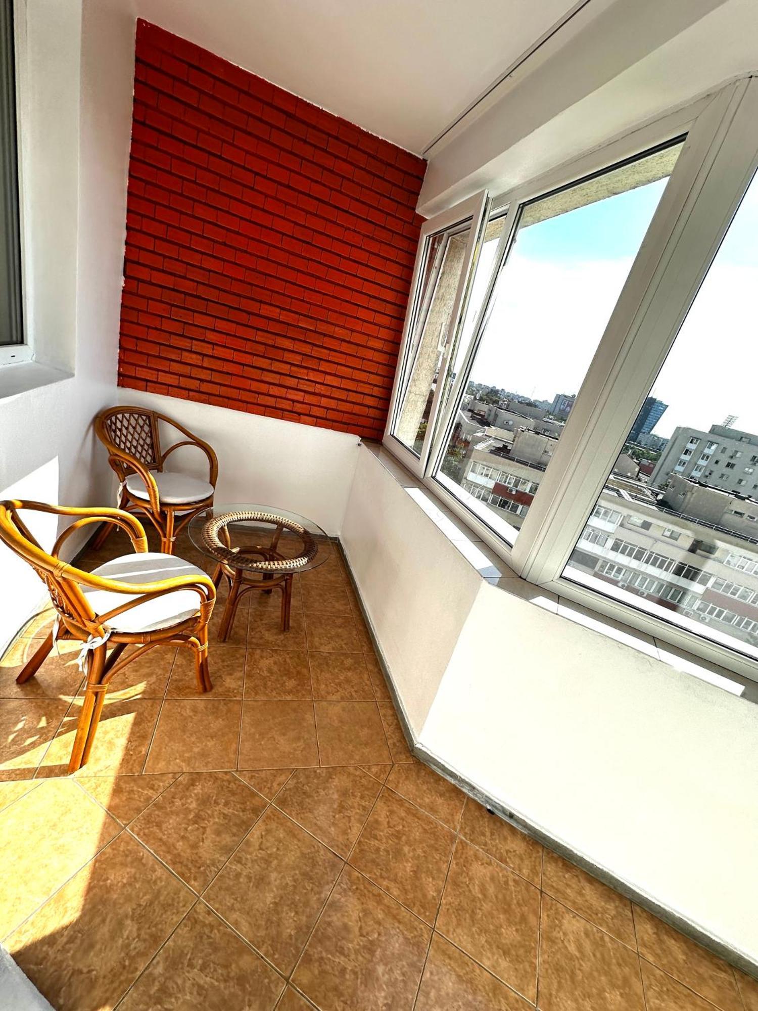 Le Petit Paris- Central , Dorobanti With A View Bucharest Exterior photo